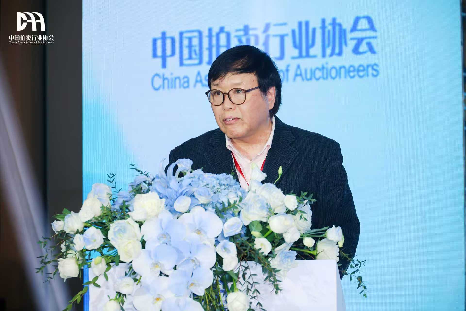 成交额近500亿！机动车拍卖两项标准落地 新能源拍卖有望开启“万亿级”市场空间